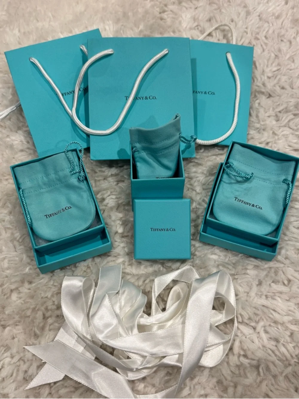 Tiffany & Co. Blue Gifts Bags with Gift Boxes - Picture 2 of 4